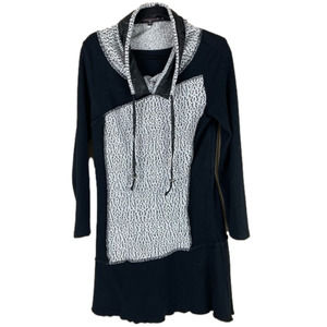 ROBERT Kitchen I Black White I Sweater Tunic Dress